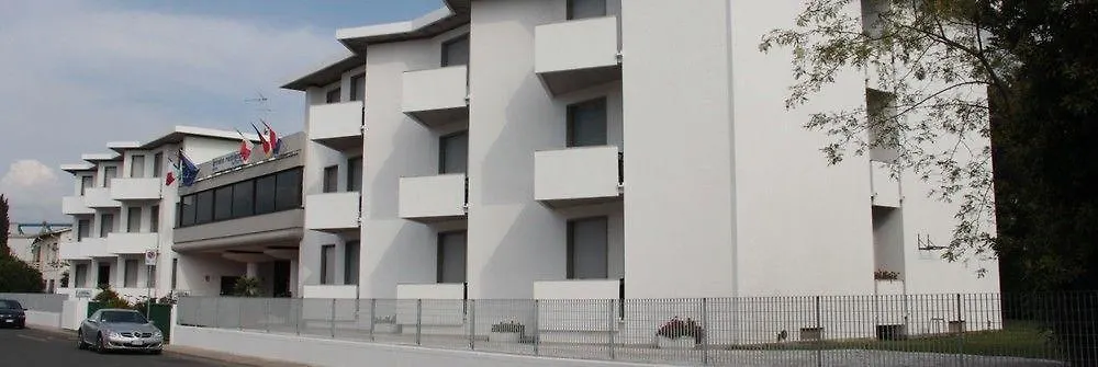 Aparthotel Tirreno Residence Marina di Cecina
